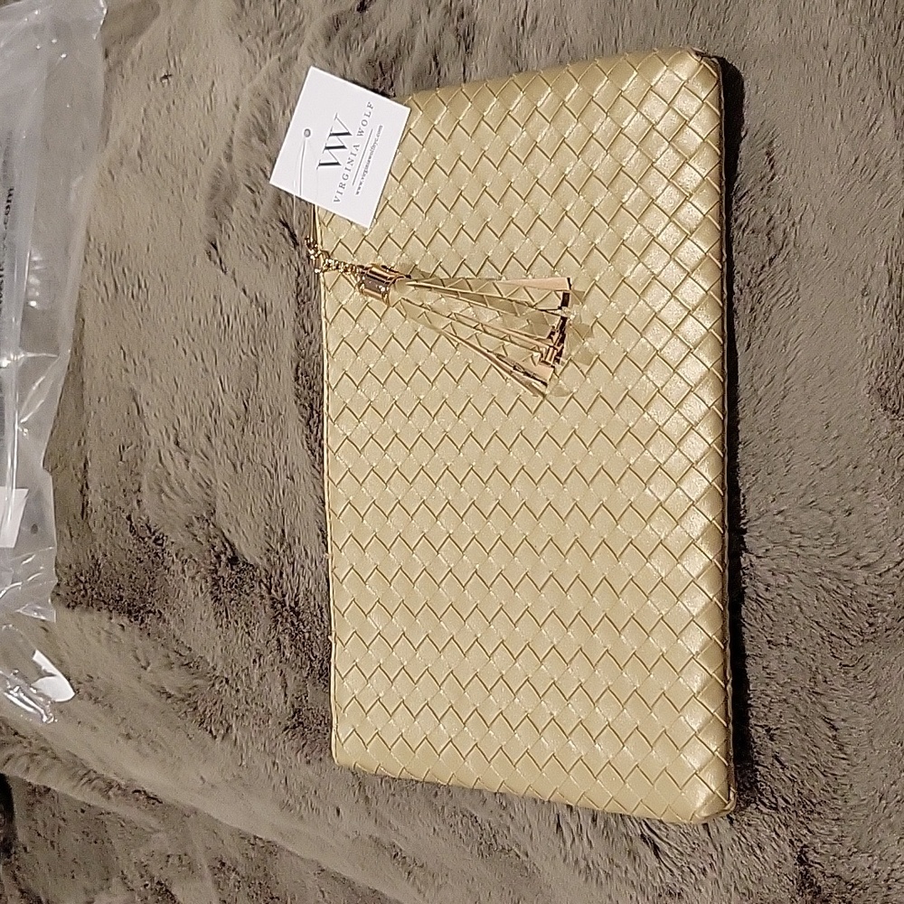 Virginia Wolf clutch NWT